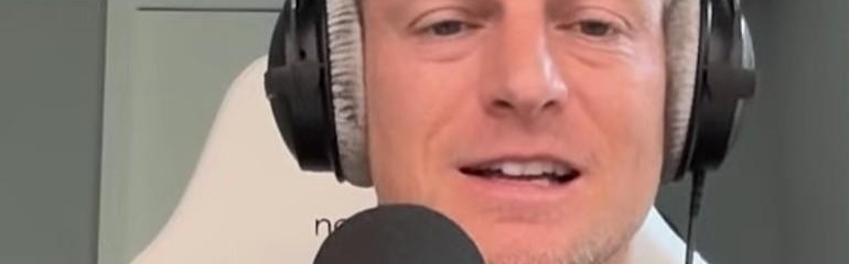 克罗斯：施洛特贝克短板在决策；莱默尔是顶级边锋适配的边卫