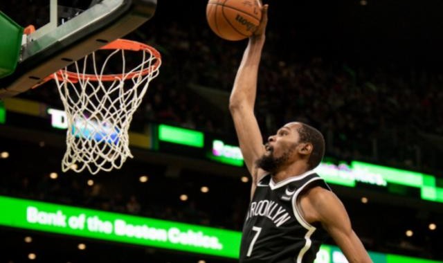 开云官方直播-KD生涯得分超越艾弗森 篮网靠防守啃下硬骨头