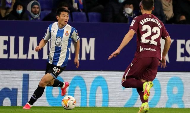 开云官方直播-如果武磊除了“玄学”单刀外并不差，就真的太可惜了