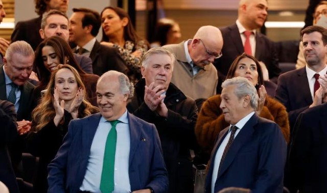 kaiyun sports-安帅晒观赛皇马欧冠：难忘的欧冠之夜，祝皇马接下来一切顺利